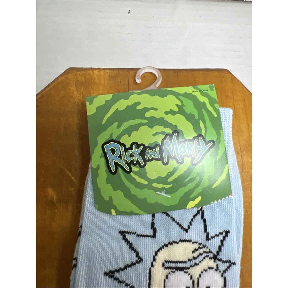 Rick And‎ Morty Men Crew Socks Light Blue  Faces Print  Size 8-12 NWT